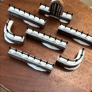 Department 56 Churchyard Fence Sets - Used-VGC-SFH
No Box